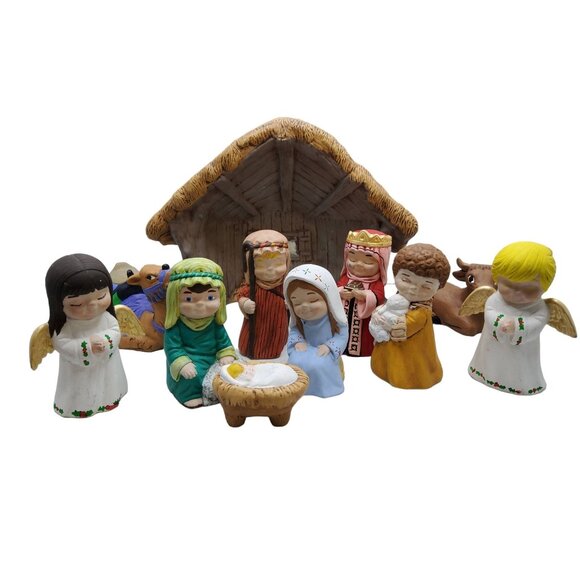 Vintage Other - vintage 11pc ceramic children nativity scene